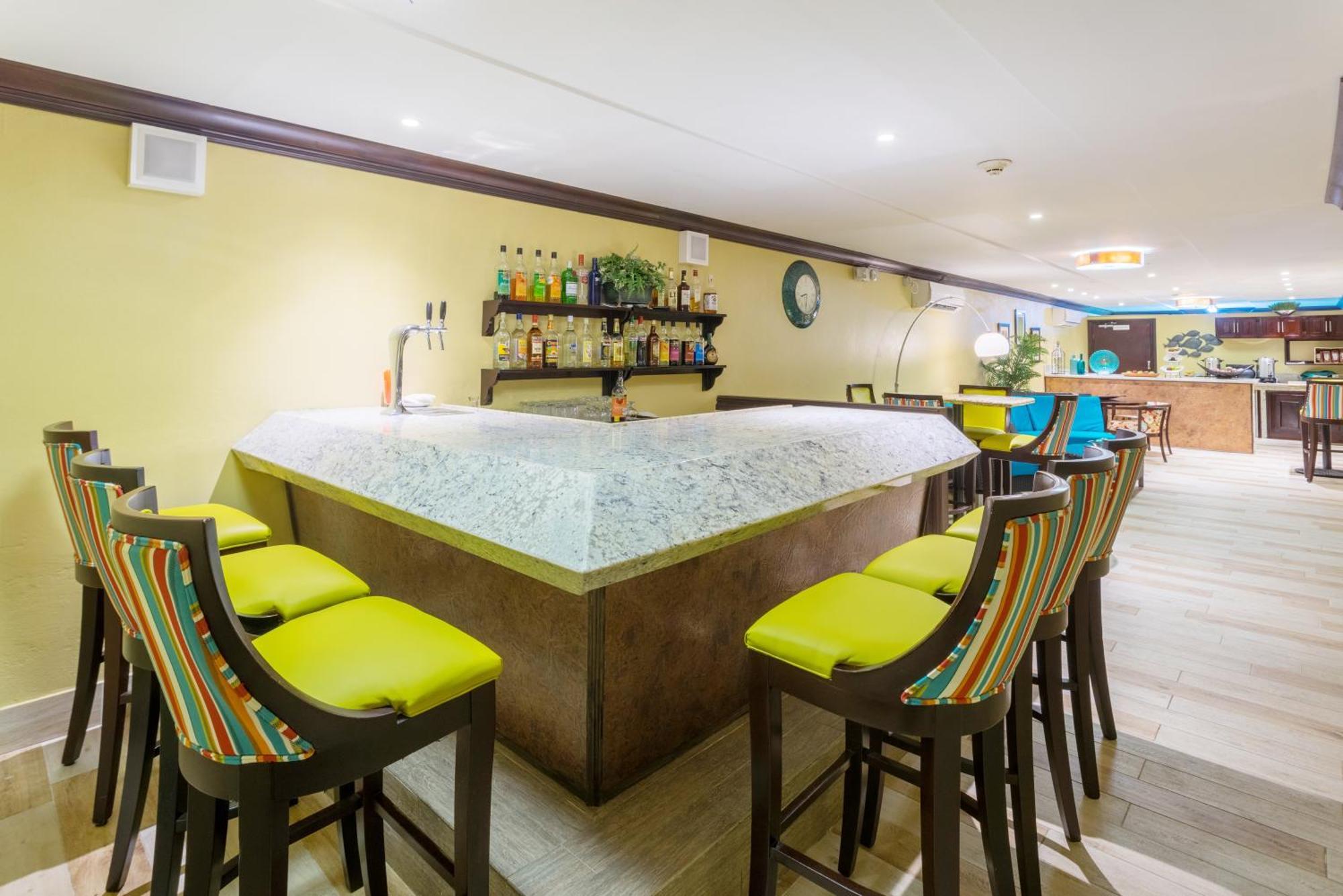 Catalonia Montego Bay Hotel Екстериор снимка
