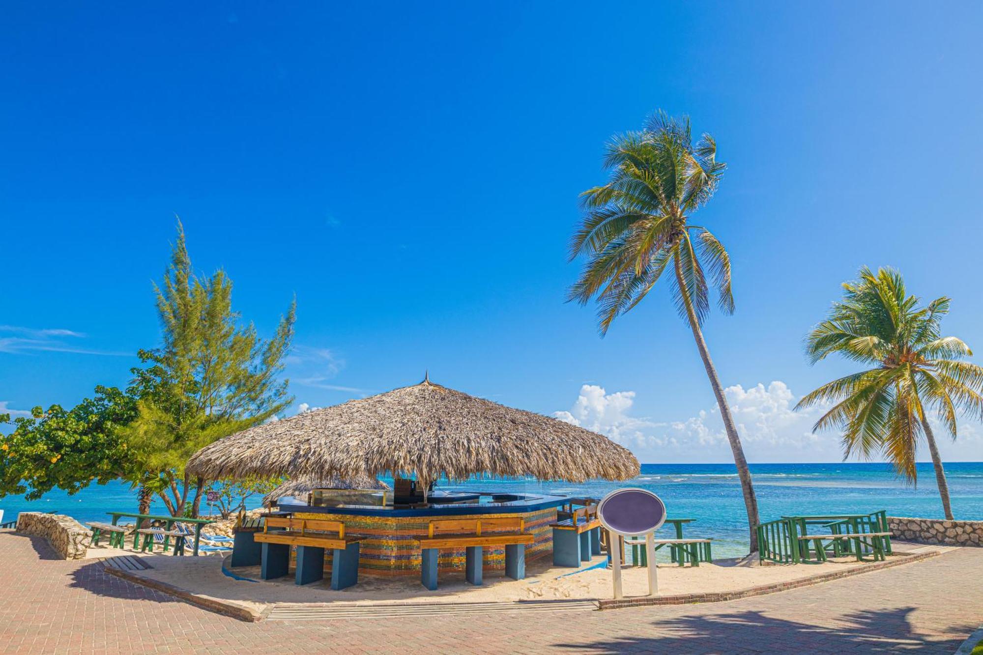 Catalonia Montego Bay Hotel Екстериор снимка