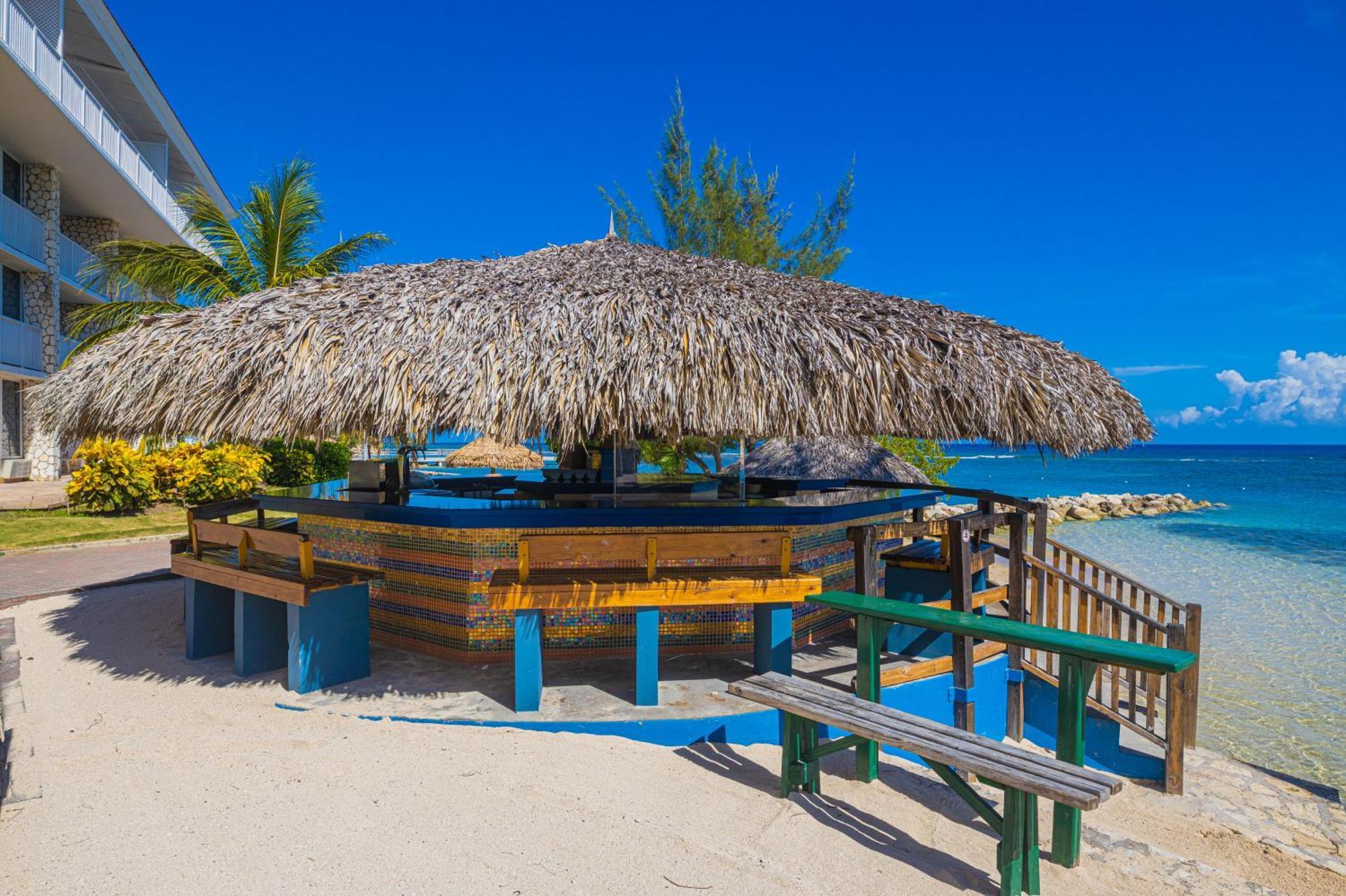 Catalonia Montego Bay Hotel Екстериор снимка