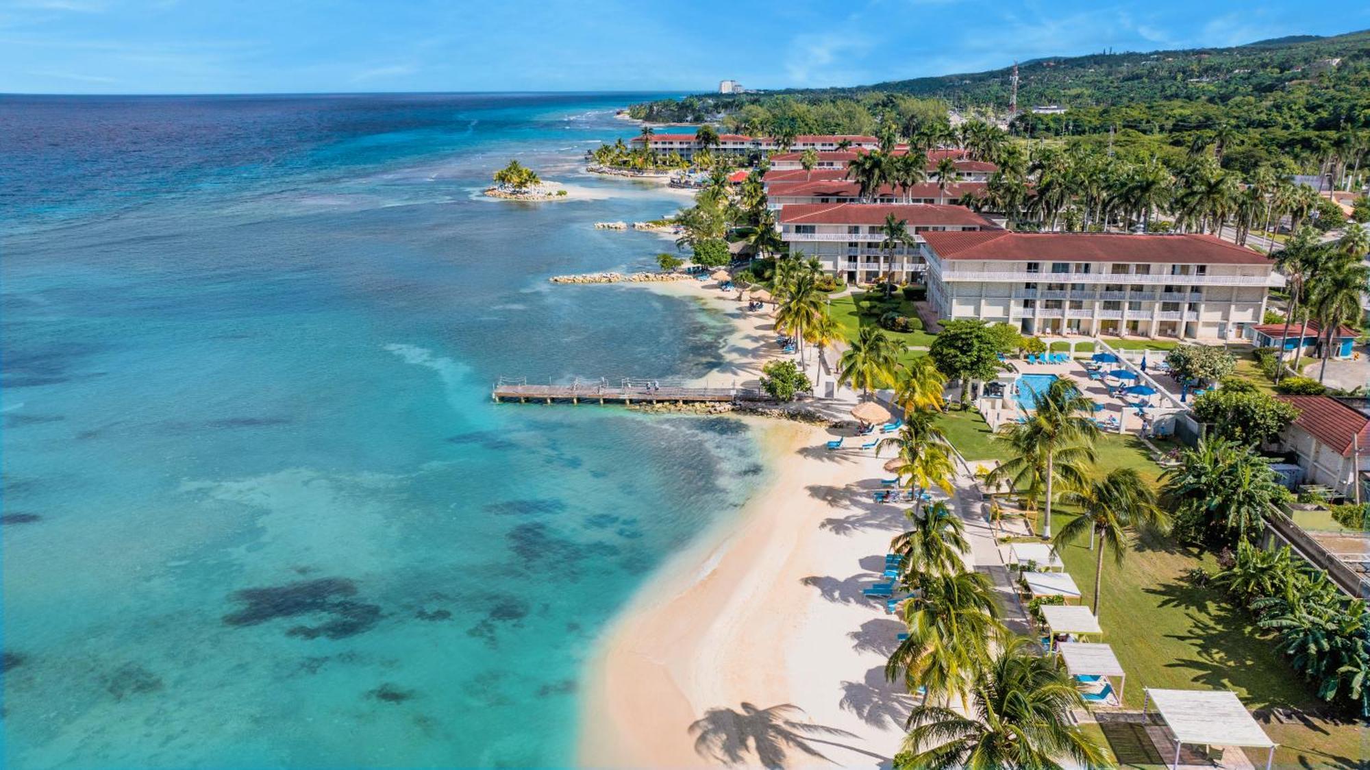 Catalonia Montego Bay Hotel Екстериор снимка