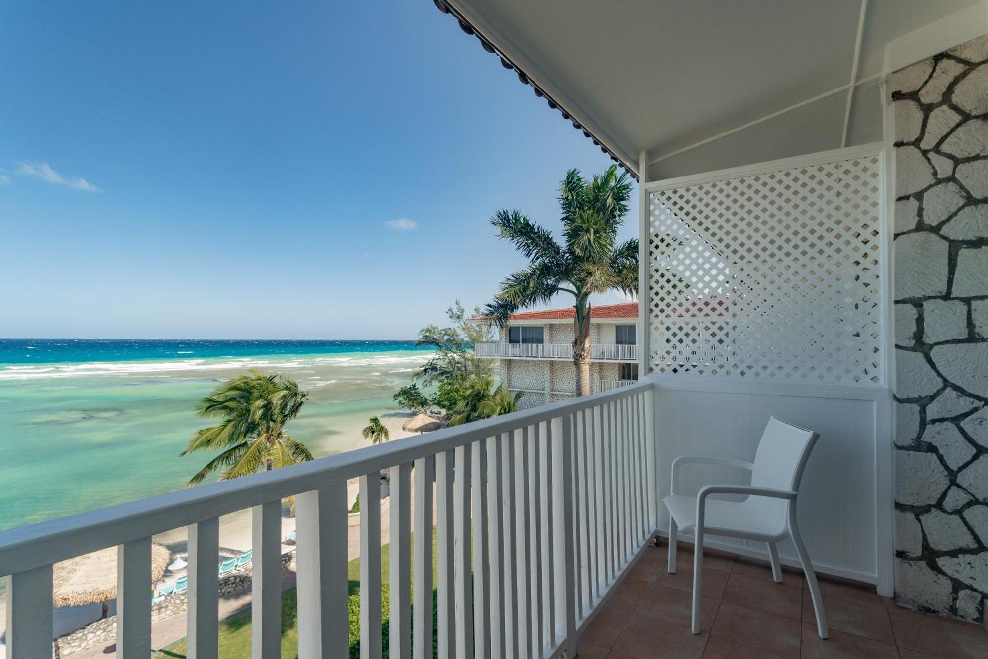 Catalonia Montego Bay Hotel Екстериор снимка